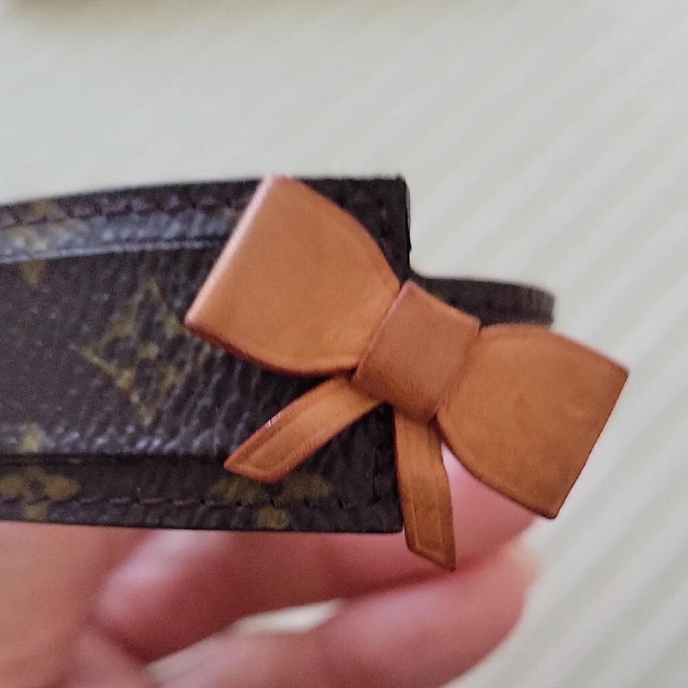 Louis Vuitton Brown Monogram Leather Bracelet with Tan Bow and Gold Hardware - Picture 4 of 9